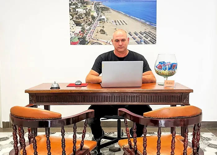 Micaela Charming בית הארחה